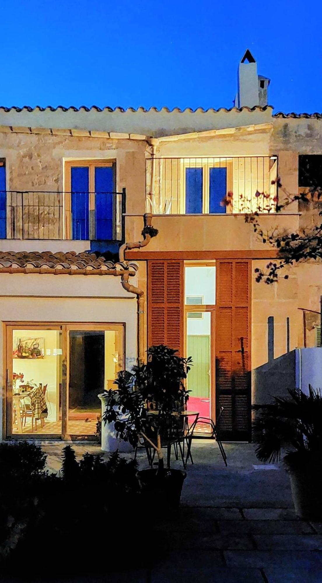 Idayvuelta Home & Suites With Private Pool 塞萨利内斯 外观 照片